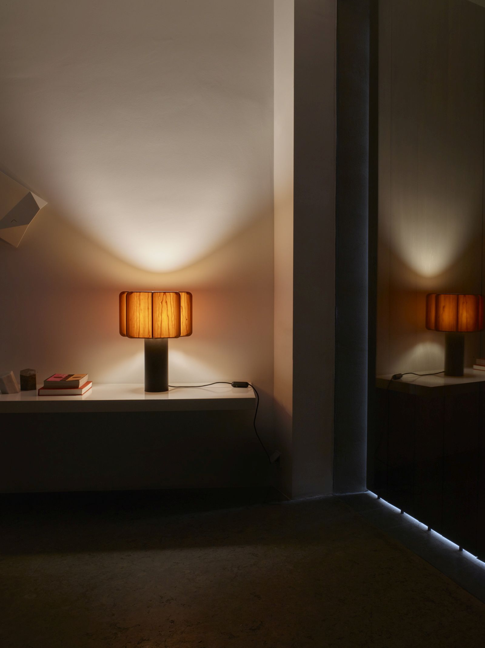 Kactos Tischleuchte LZF Lamps