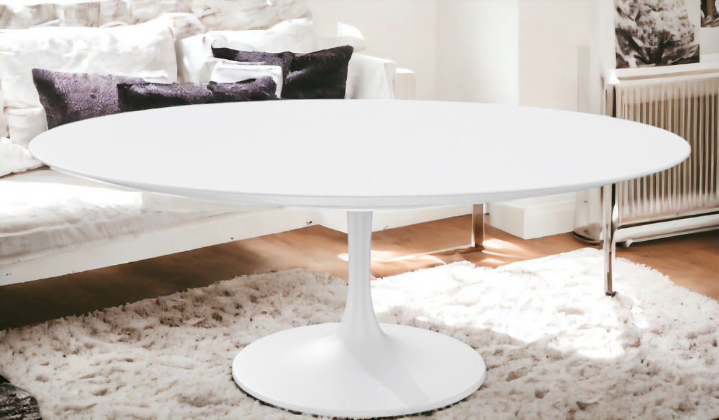 Saarinen oval Couchtisch H 39 cm Knoll International