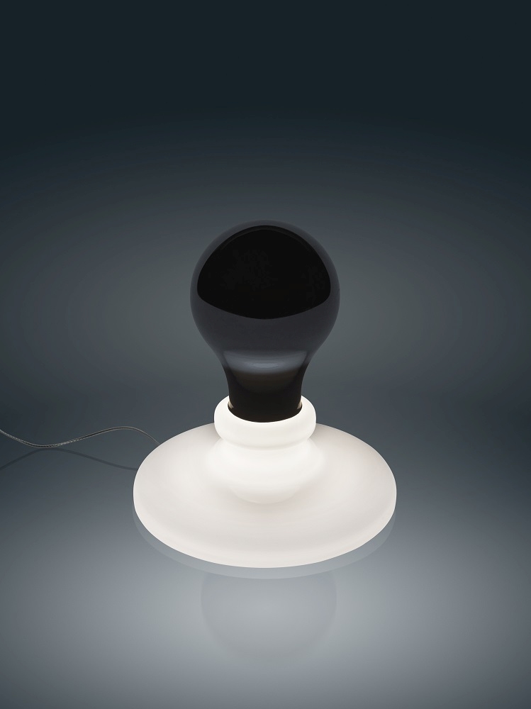 Light Bulb Tavolo LED Tischleuchte Foscarini