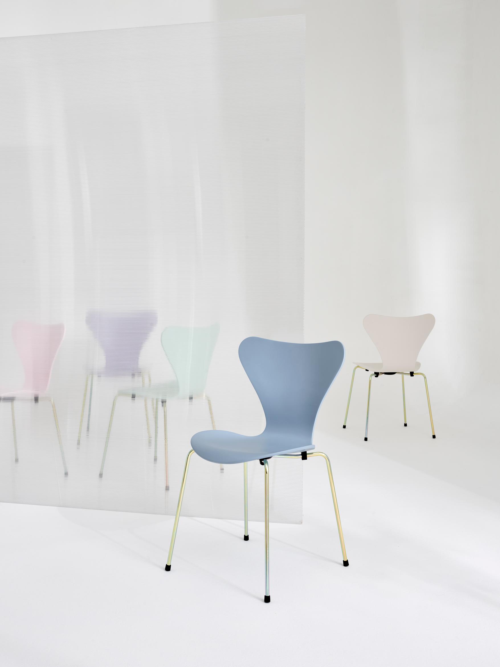 Siebener / Serie Stuhl 3107 Fritz Hansen Ever the Sevener LIMITED EDITION