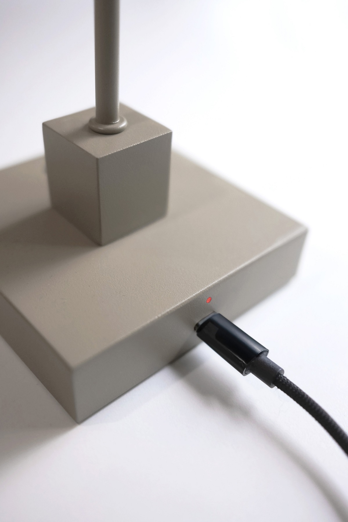 Snowball Portable Table lamp Tischleuchte / Akkuleuchte Northern