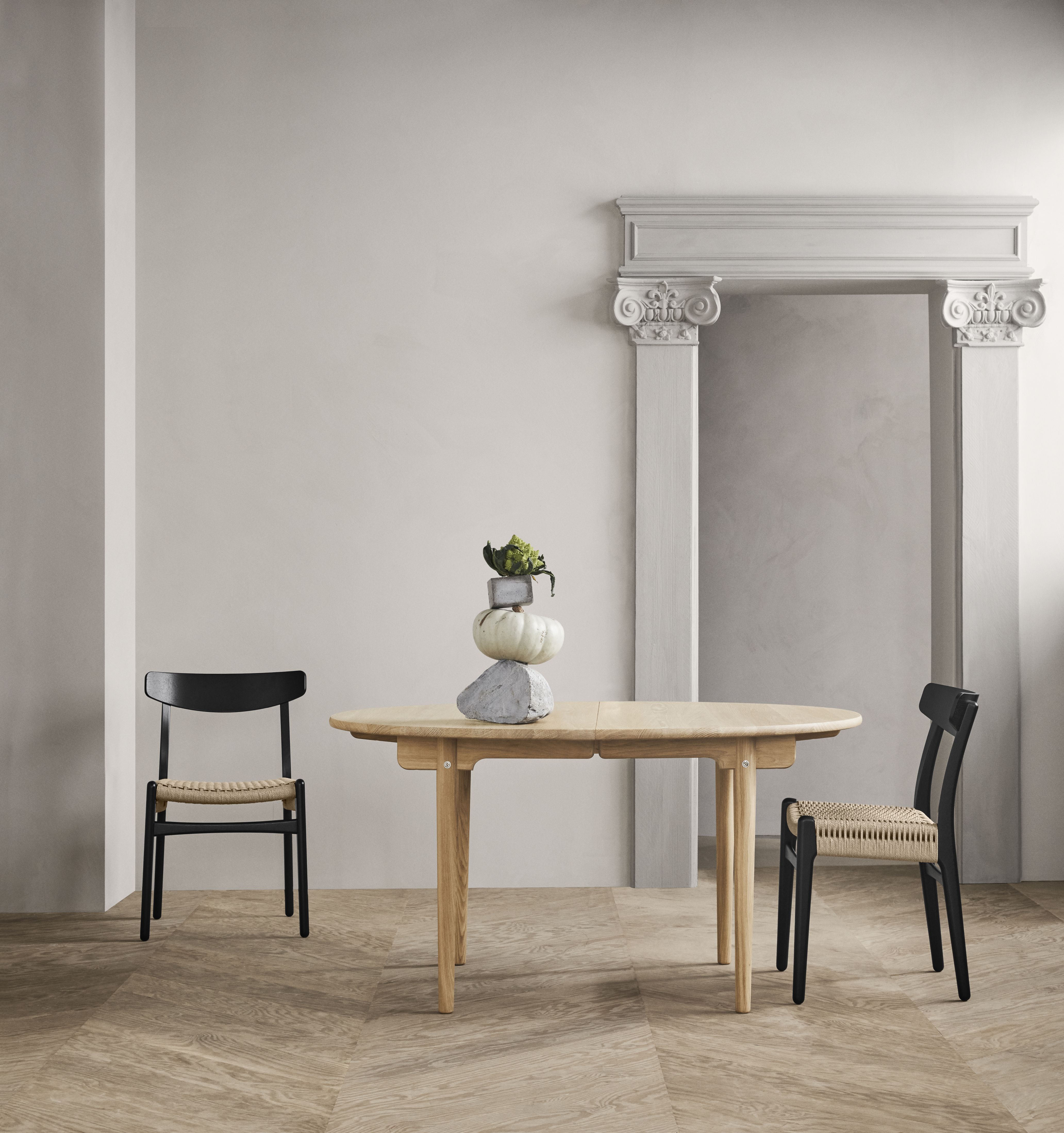 CH337 Ovaler Esstisch ausziehbar Carl Hansen & Søn
