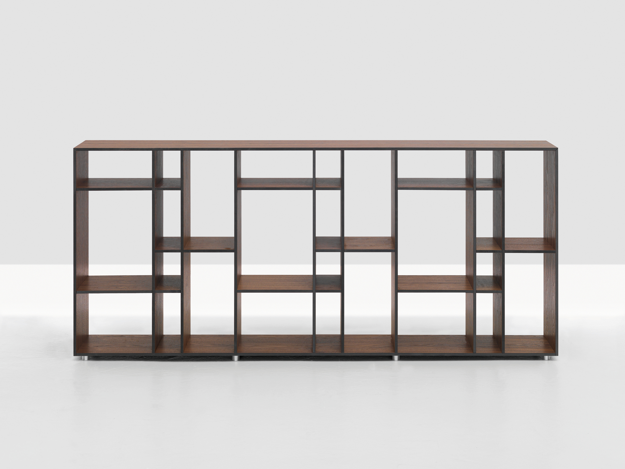 Code 2 Holzregal MDF Amerikanischer Nussbaum Zeitraum