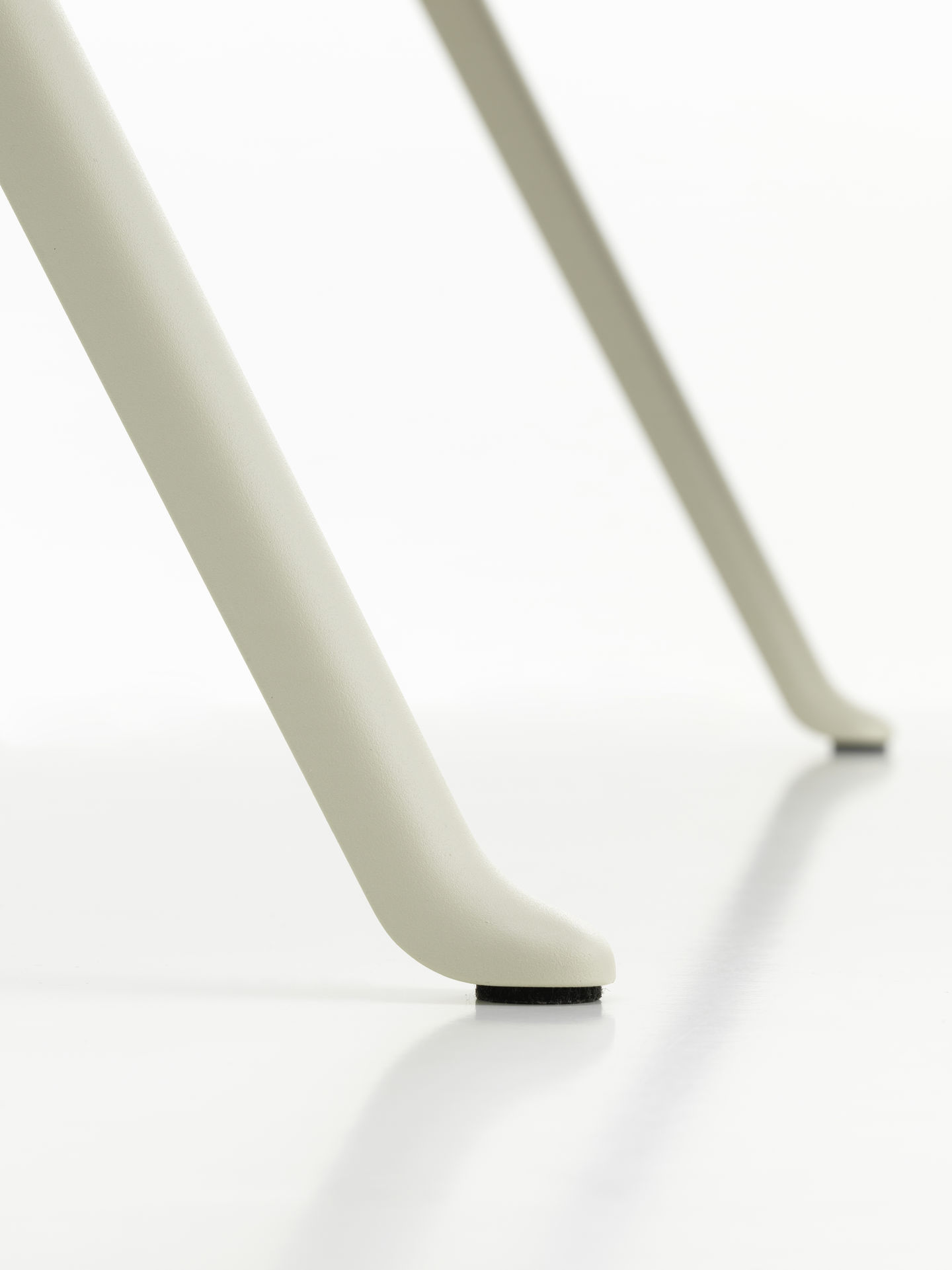 Courier Schreibtisch Vitra