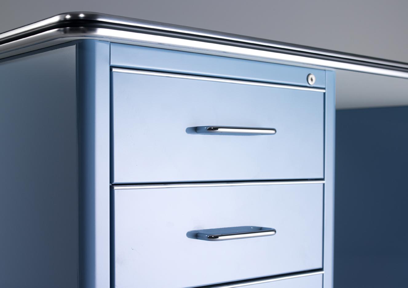 TB 225 Classic Line Schreibtisch Müller Möbelfabrikation