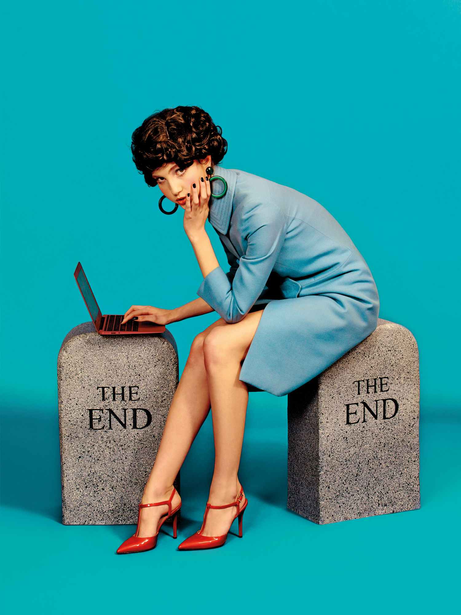 The End Hocker Gufram