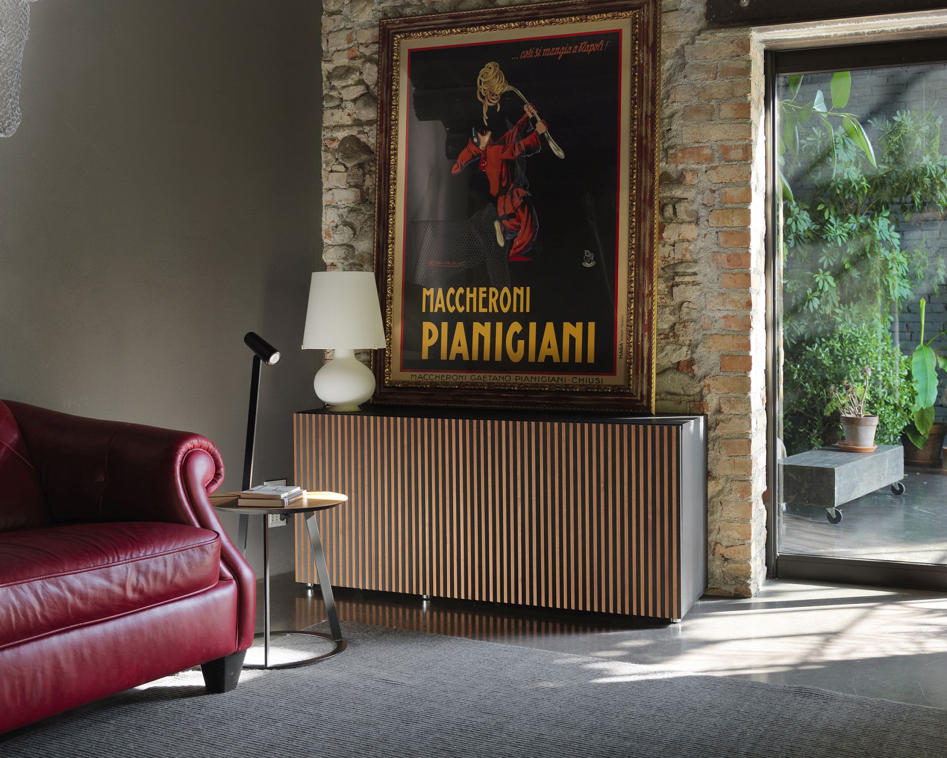 Albino Torcia Beistelltisch Walnuss / Schwarz Casamania Horm