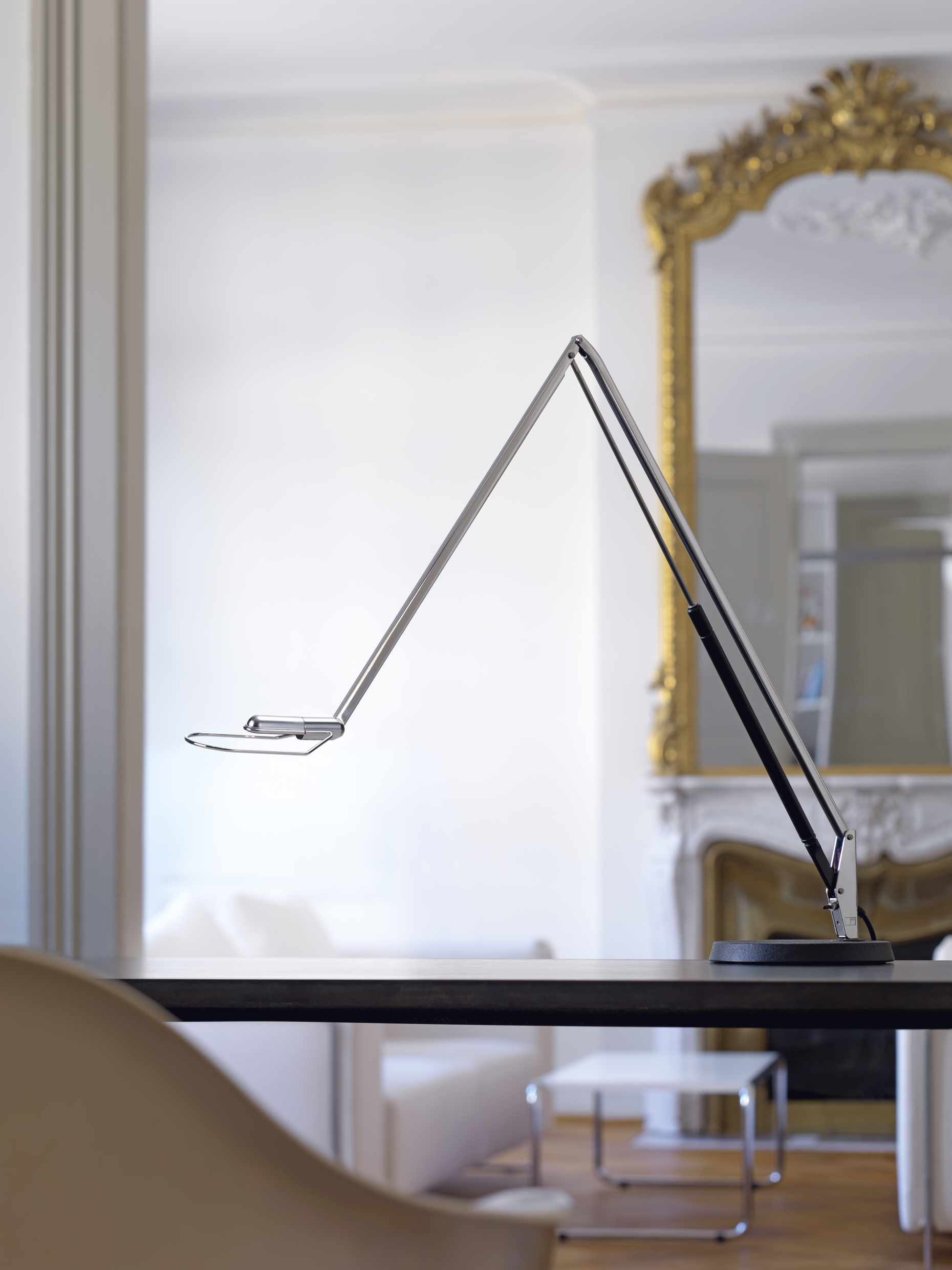 Liftolino LED Tischleuchte dimmbar Belux