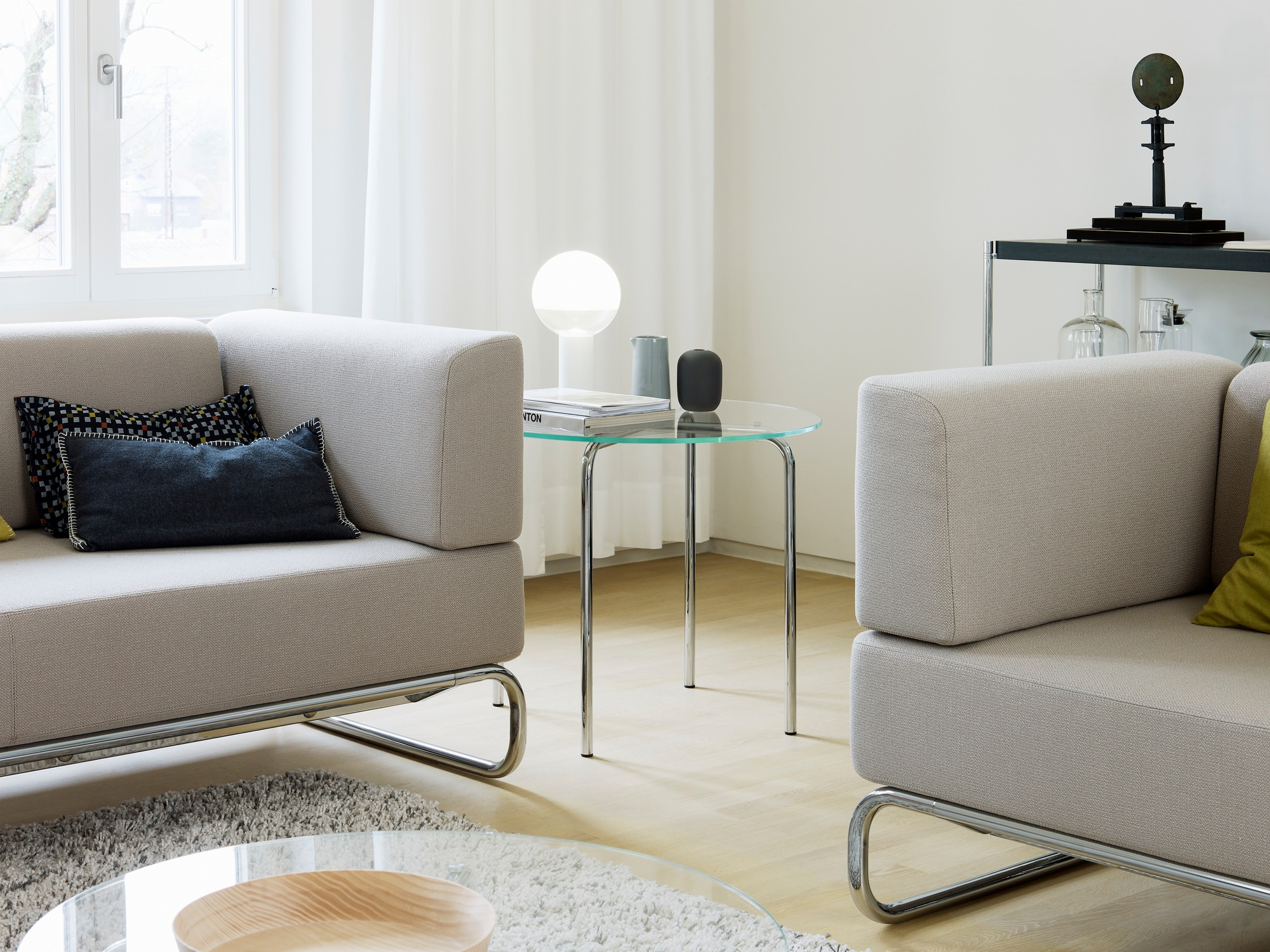 MR 515 Beistelltisch Thonet