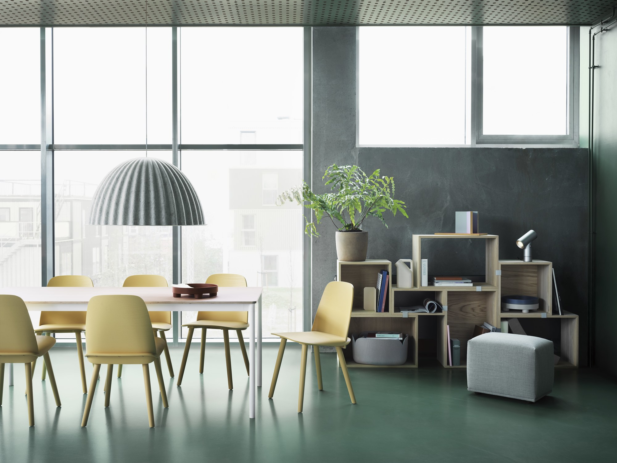 Under The Bell Pendant Lamp 82 Pendelleuchte Muuto