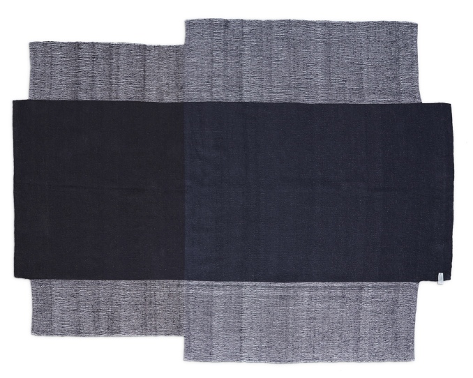 Nobsa Rug Teppich, großes Modell in Verkehrsgrau und Graubraun, modernes Design.