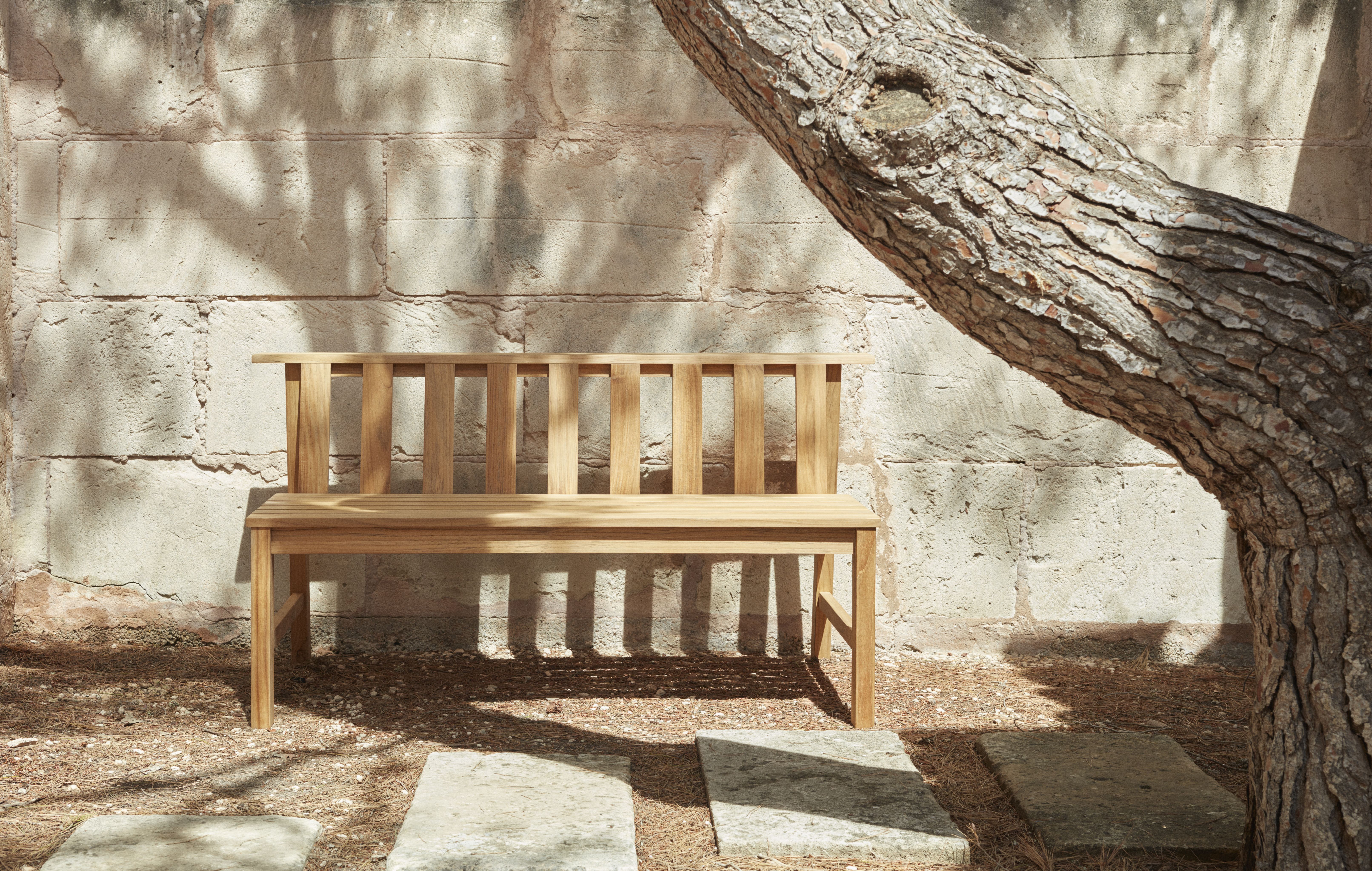 Cadence Bank Teak Outdoor Skagerak by Fritz Hansen