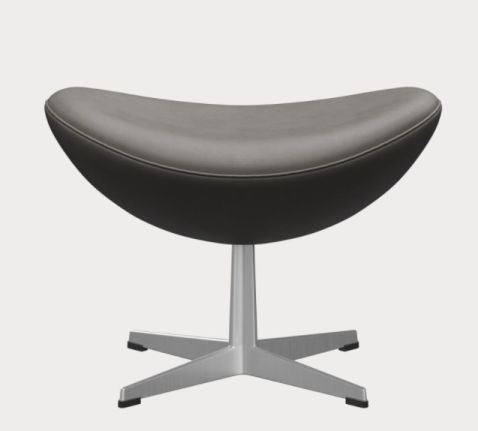 Egg Chair mit Hocker Aktionsmodell Essential Leder Lava Fritz Hansen