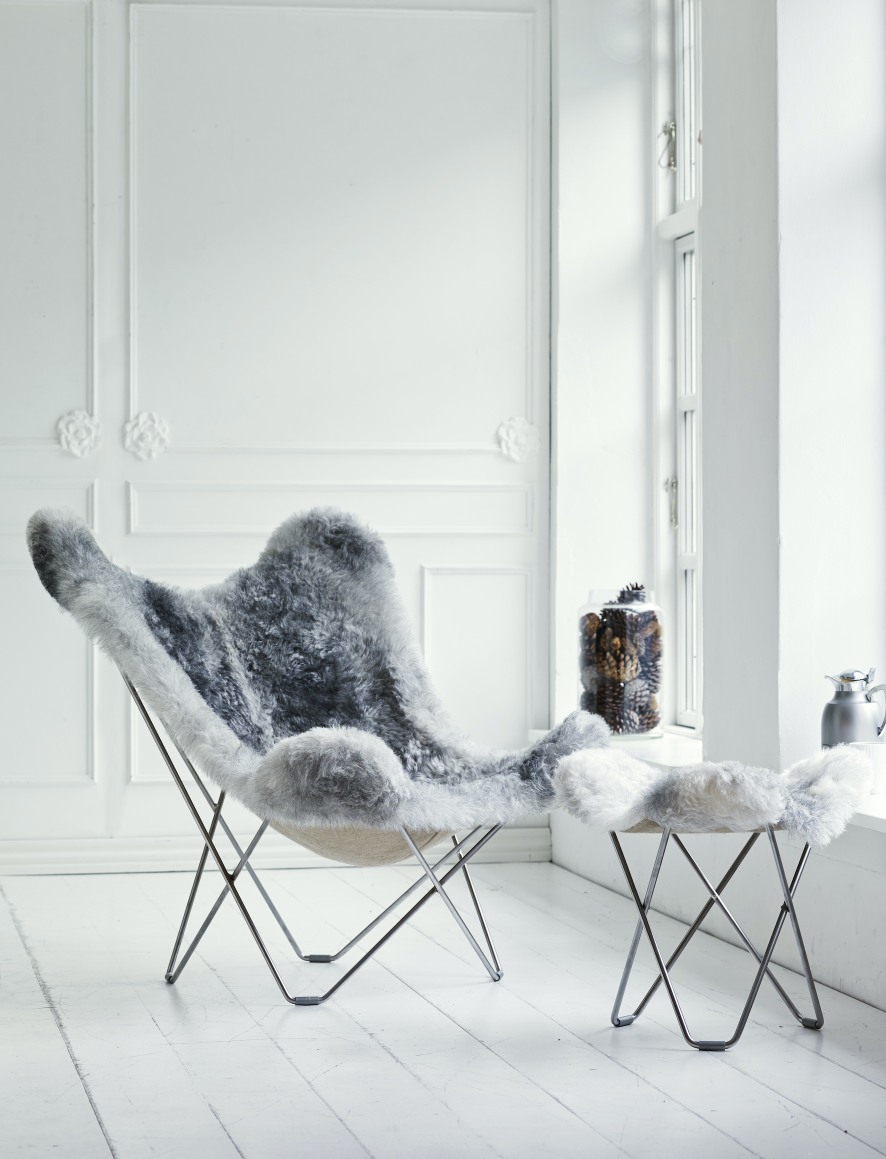 Iceland Flying Goose Schaffellhocker Cuero  
