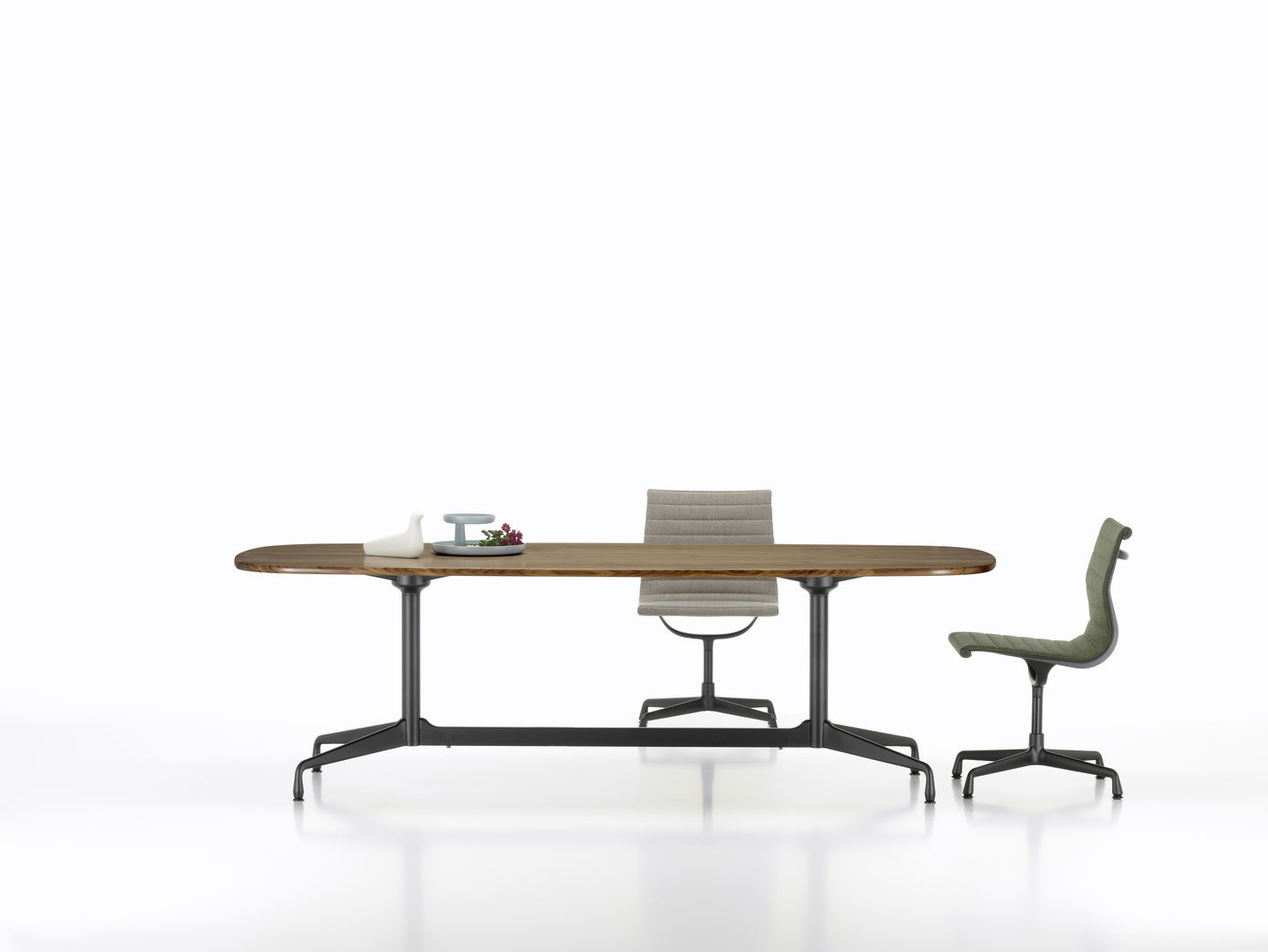Eames Segmented Table Dining Esstisch Bootsform 240 cm Vitra