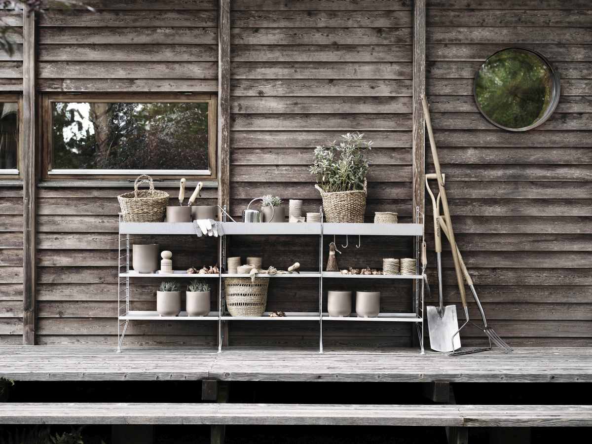 String Outdoor Boden Regalsystem A String Furniture