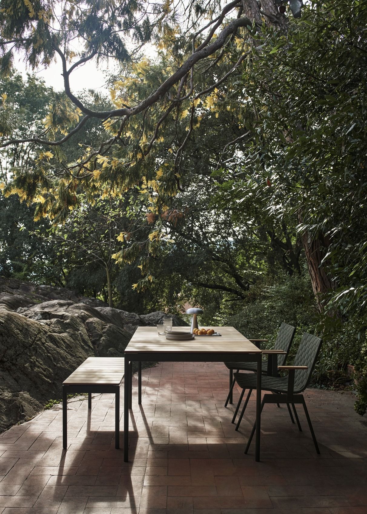 Ville AV26 Outdoor Table Tisch AndTradition 