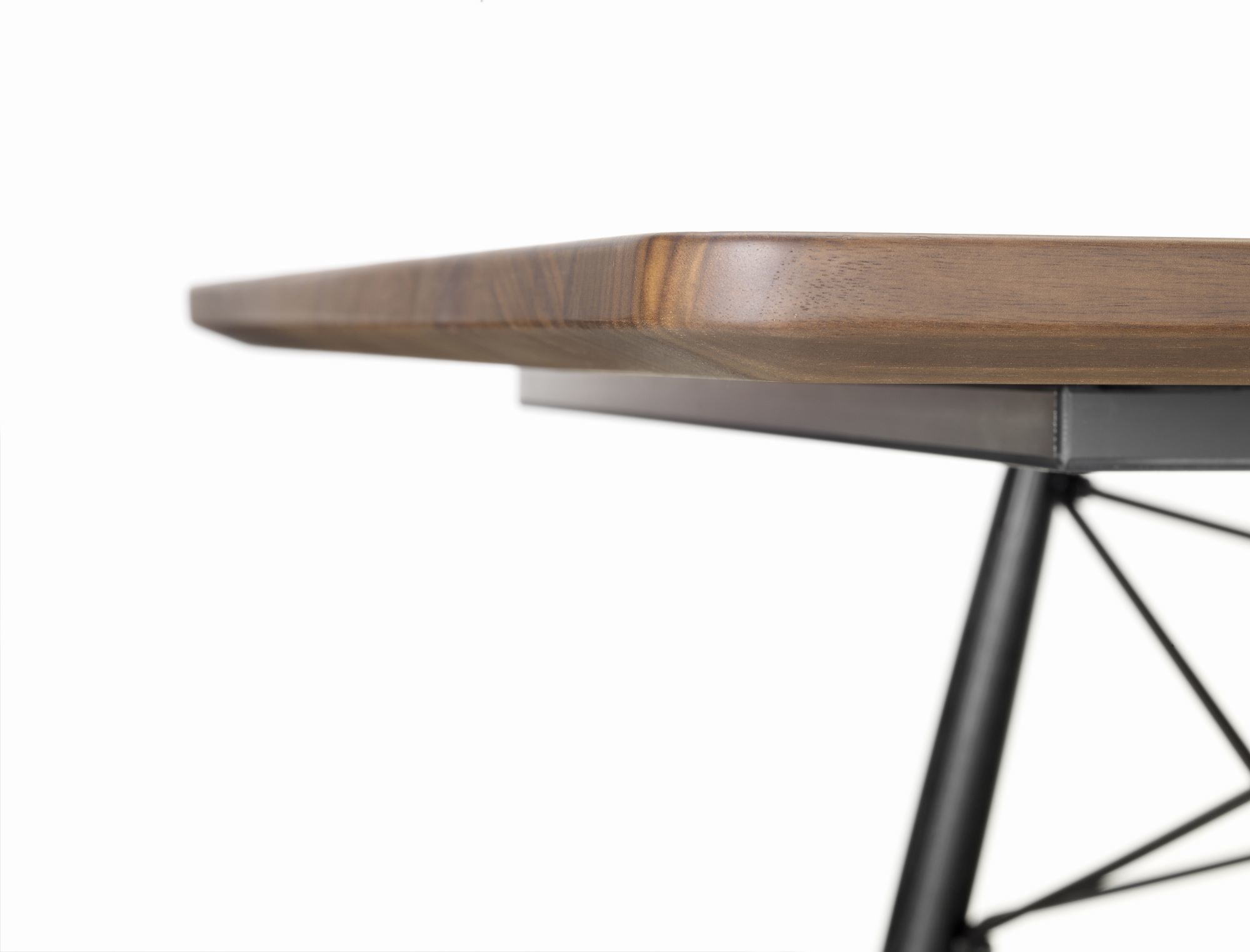 Eames Coffee Table Amerikanischer Nussbaum Vitra