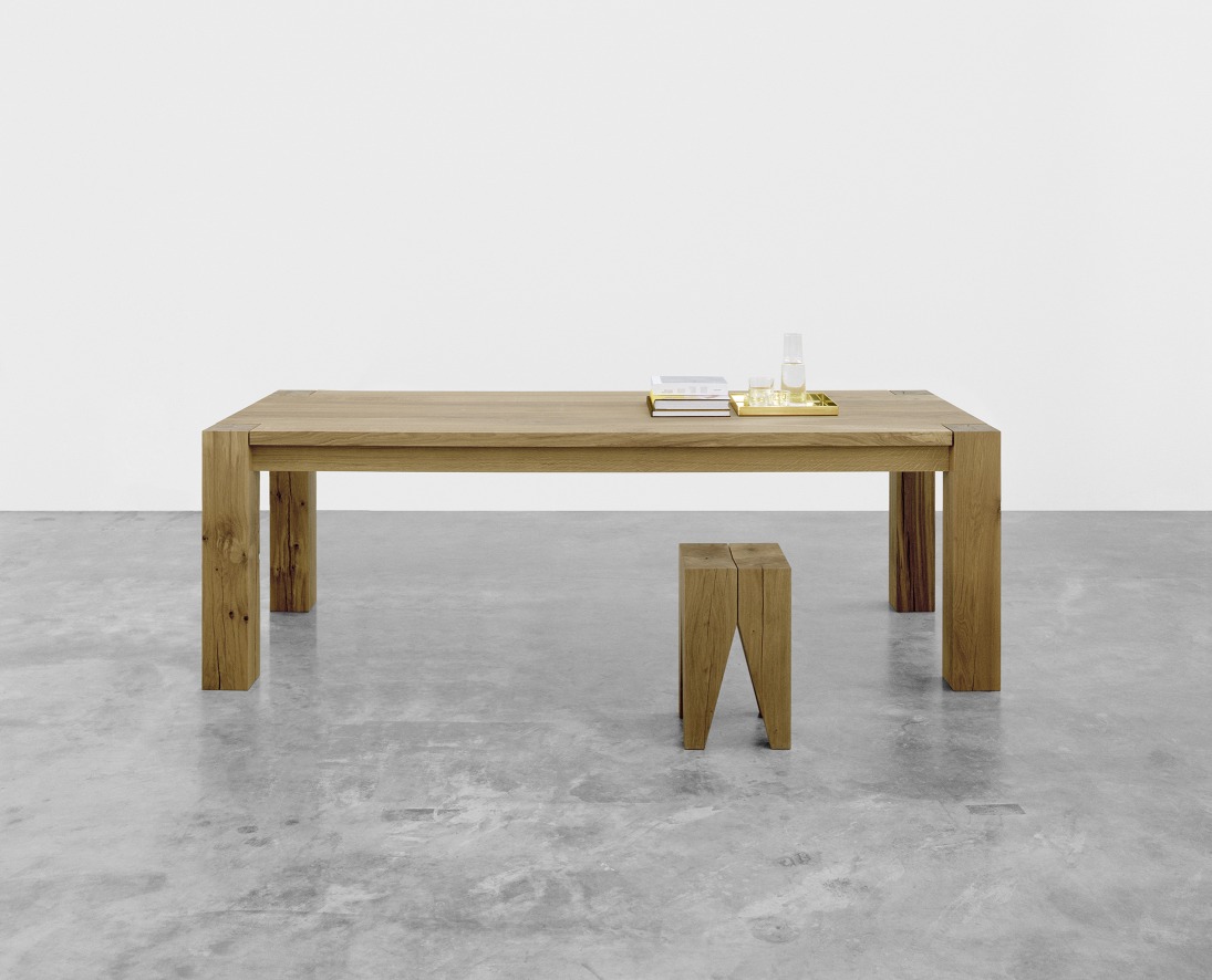 Backenzahn Hocker / Tischchen e15