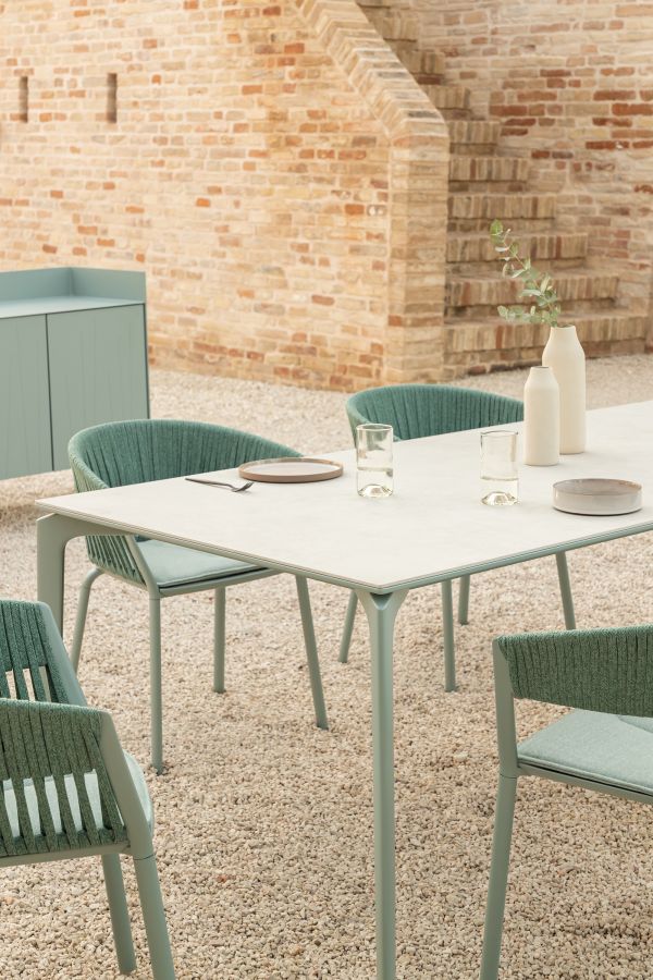 Ria Stuhl 7600 weiß Fast