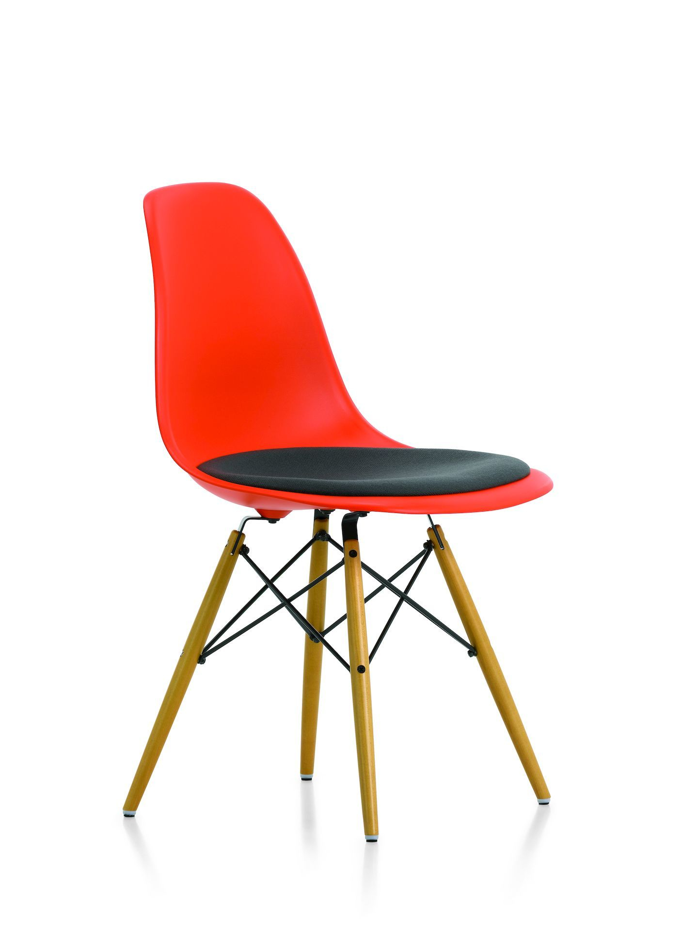 Eames Plastic Side Chair DSW Stuhl mit Sitzpolster Vitra