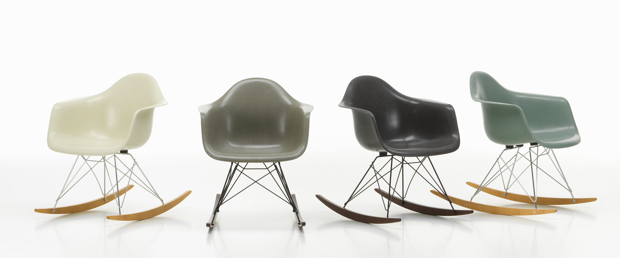 Eames Fiberglass Arm Rocking Chair RAR Schaukelstuhl Vitra