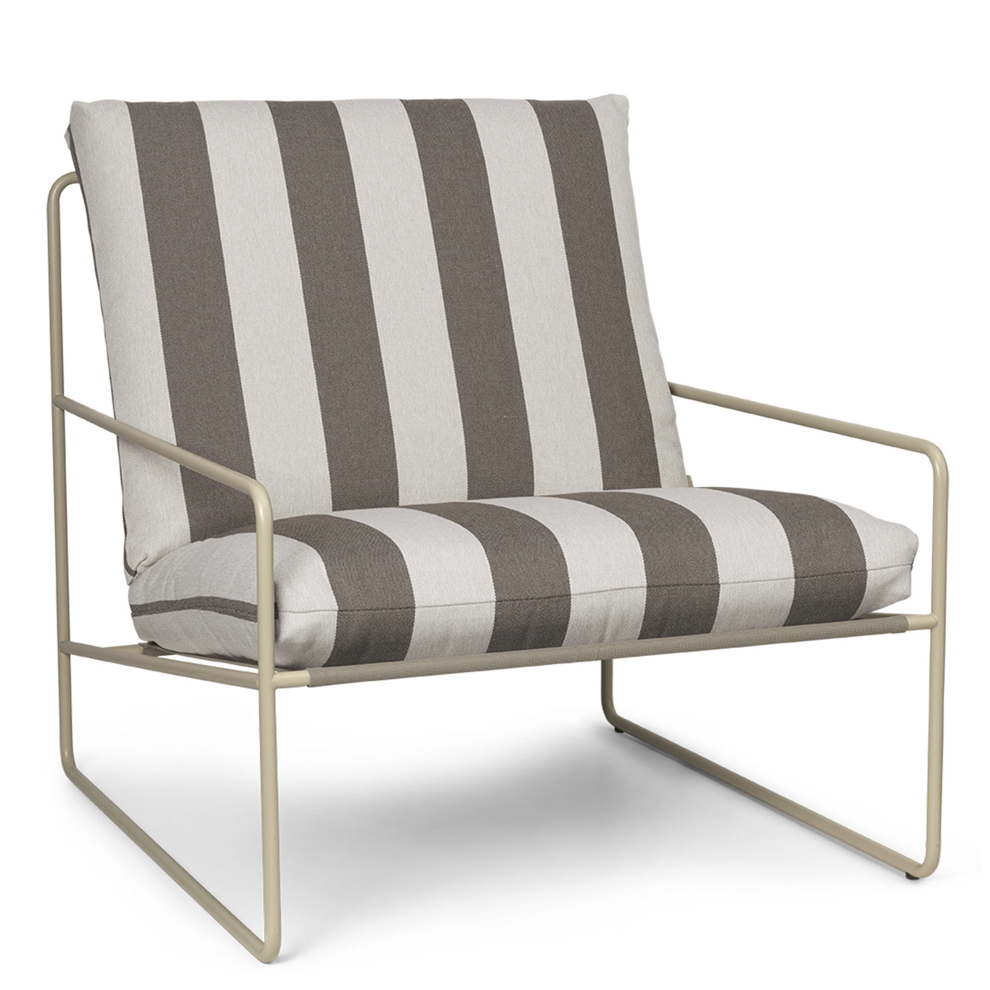 Desert 1- Sitzer Outdoor Sessel Stripes Gestell Cashmere Ferm Living Desert Sessel mit Streifenmuster und Cashmere-farbenem Gestell, moderner Outdoor Sessel für Garten und Terrasse.