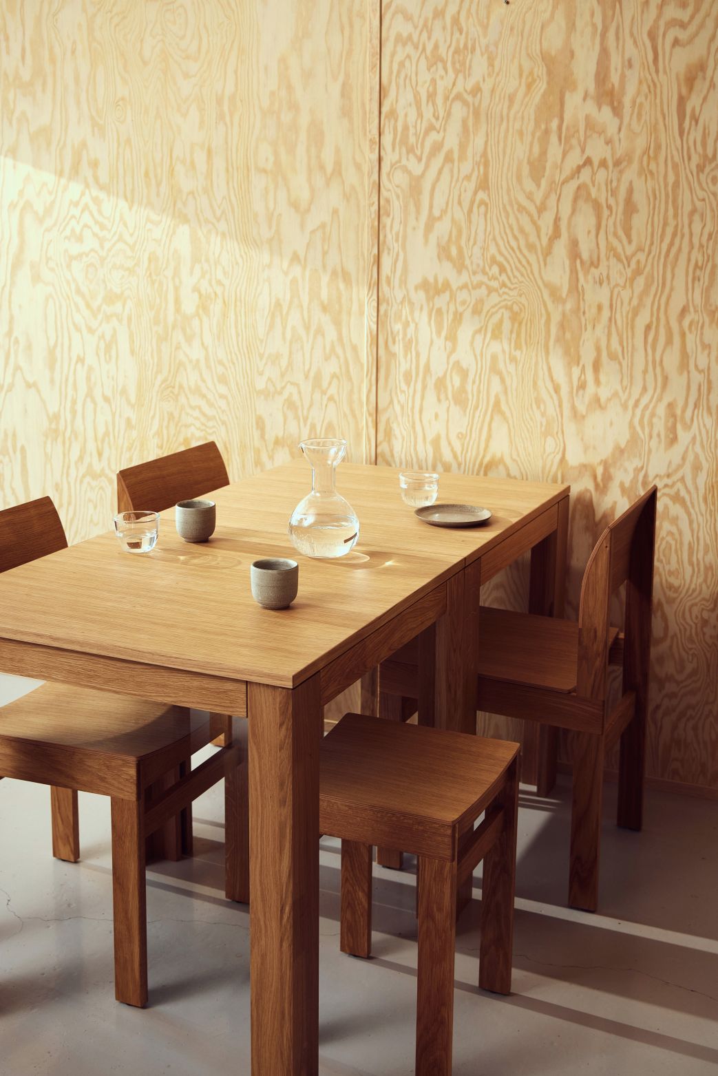 Sonder Hocker Form & Refine