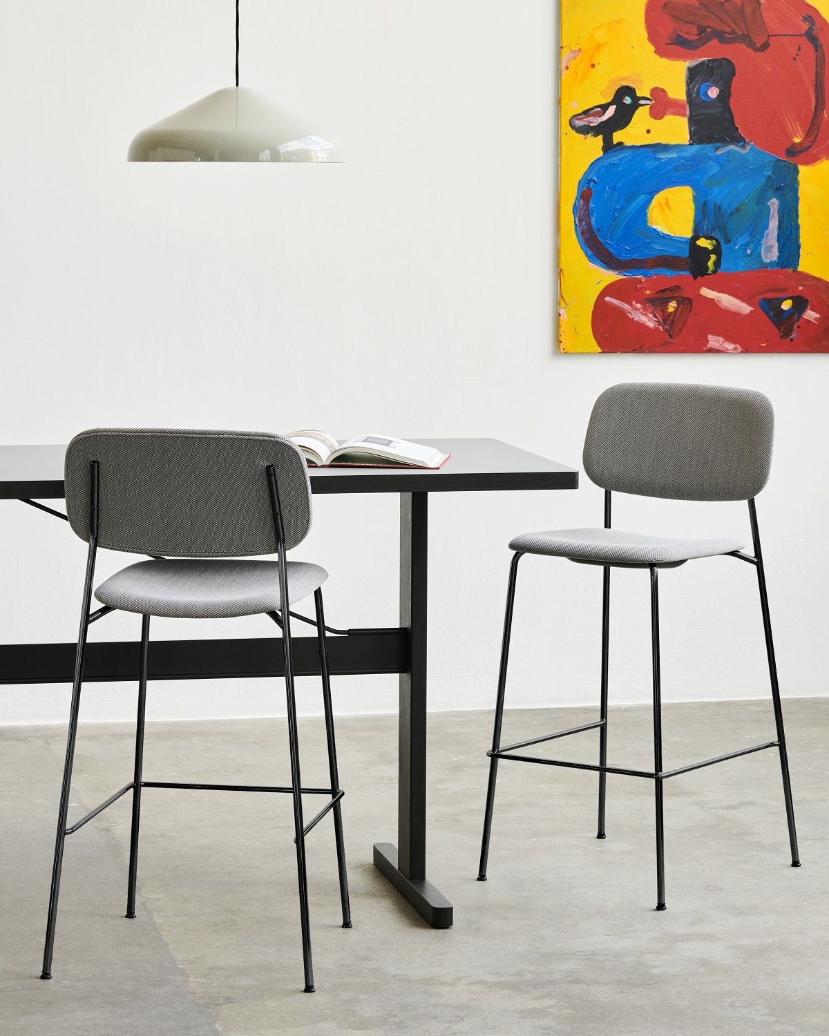 Soft Edge 90 Bar Stool Low / High Barhocker Hay