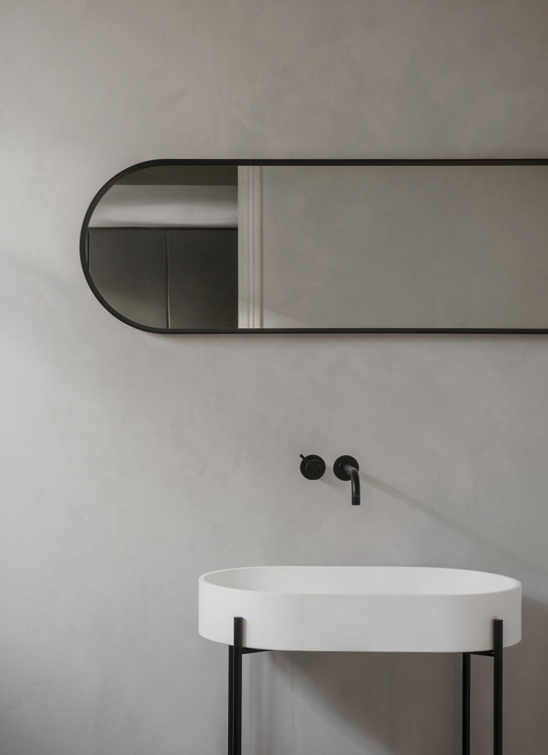 Norm Wall Mirror Oval Wandspiegel Audo
