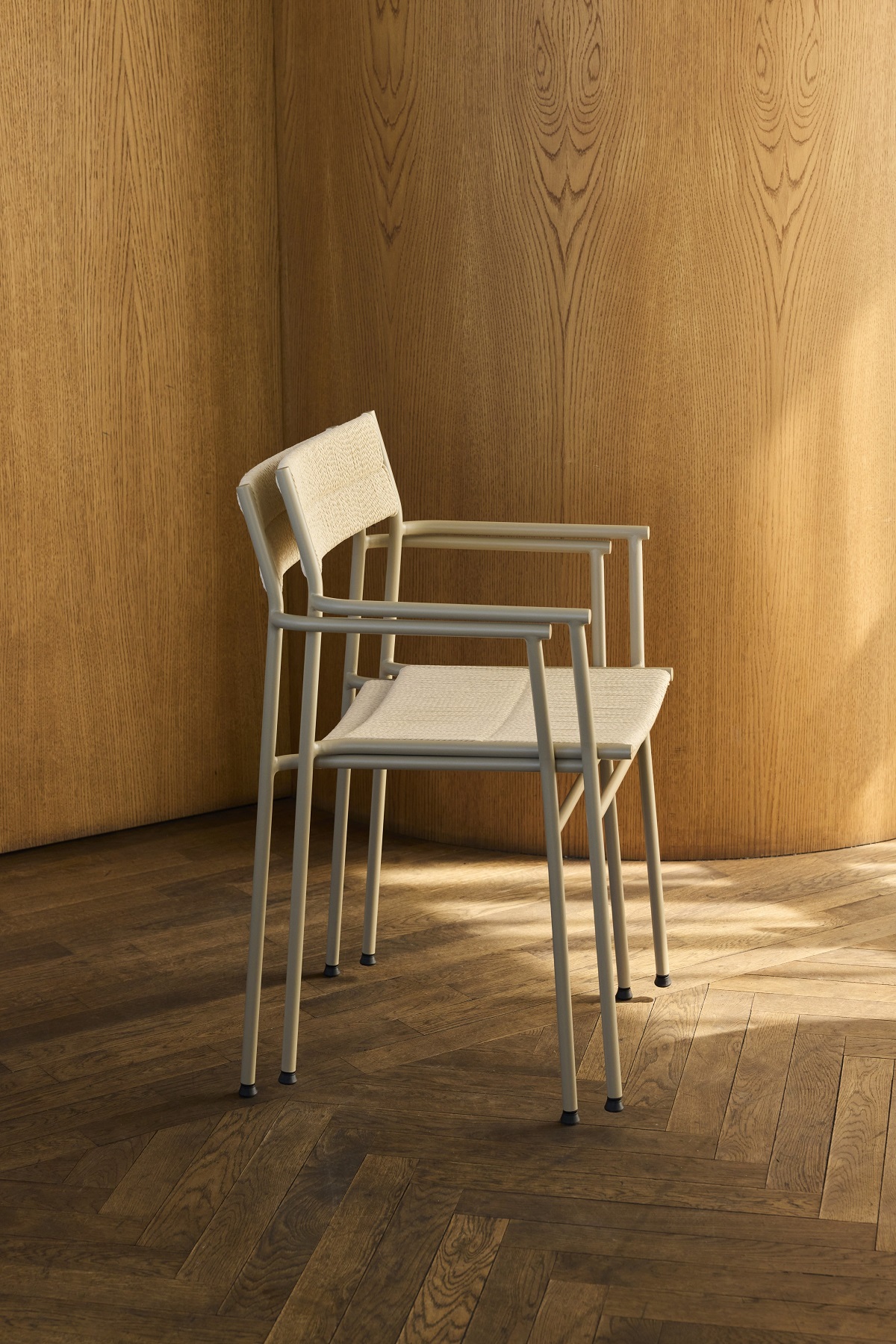 Vev Dining chair with armrests Armlehnenstuhl Northern