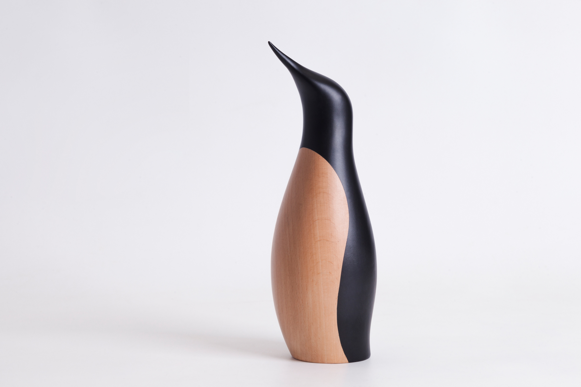 Großer Pinguin Holzfigur Architectmade EINZELSTÜCK