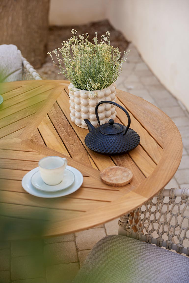 Define Dining Table Rund Outdoor Cane-Line