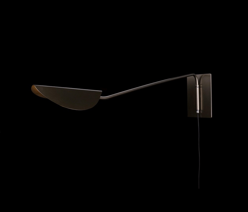 Plume Wall Lamp Wandleuchte Oluce