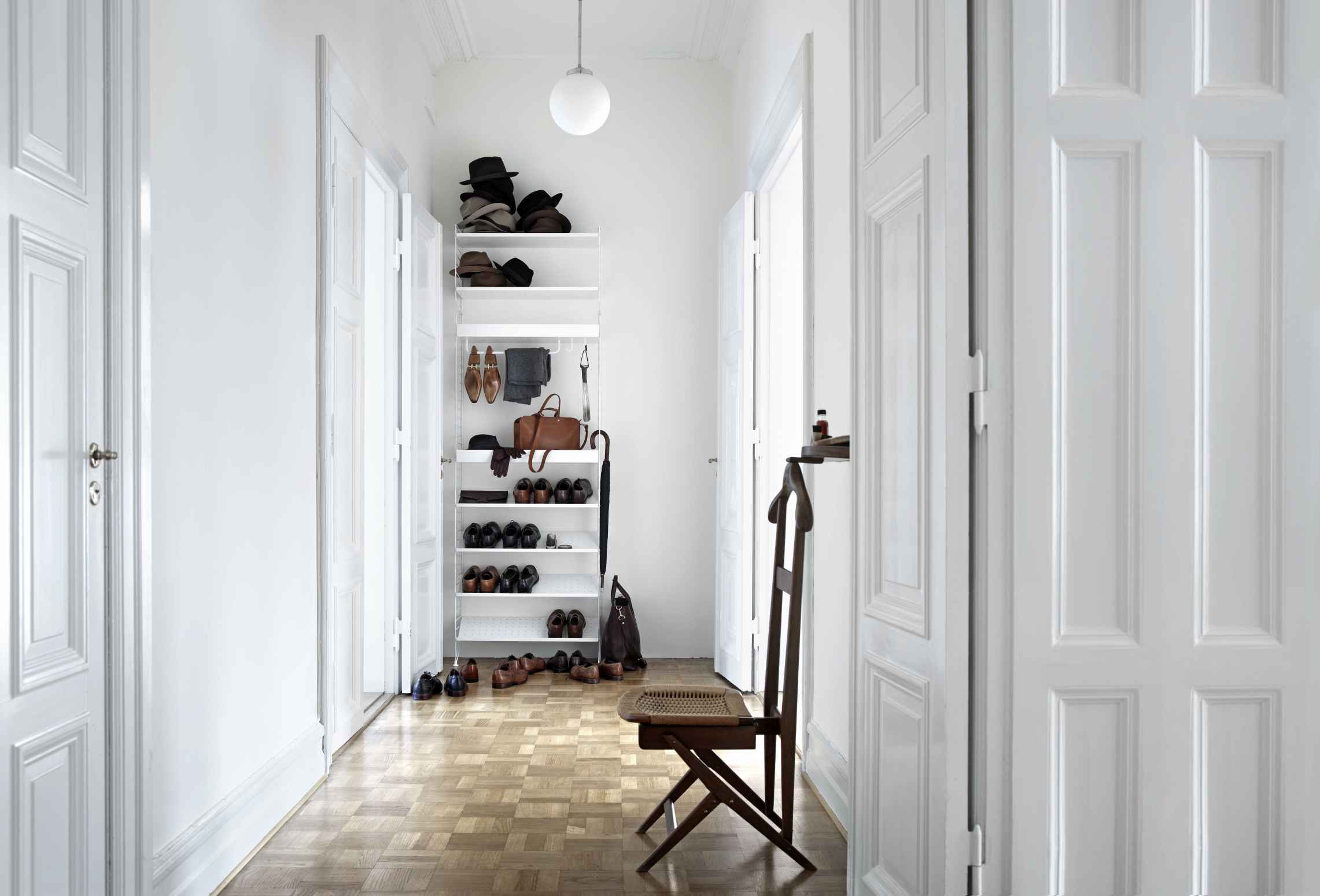 String Schlafzimmer Boden Regalsystem C String Furniture 