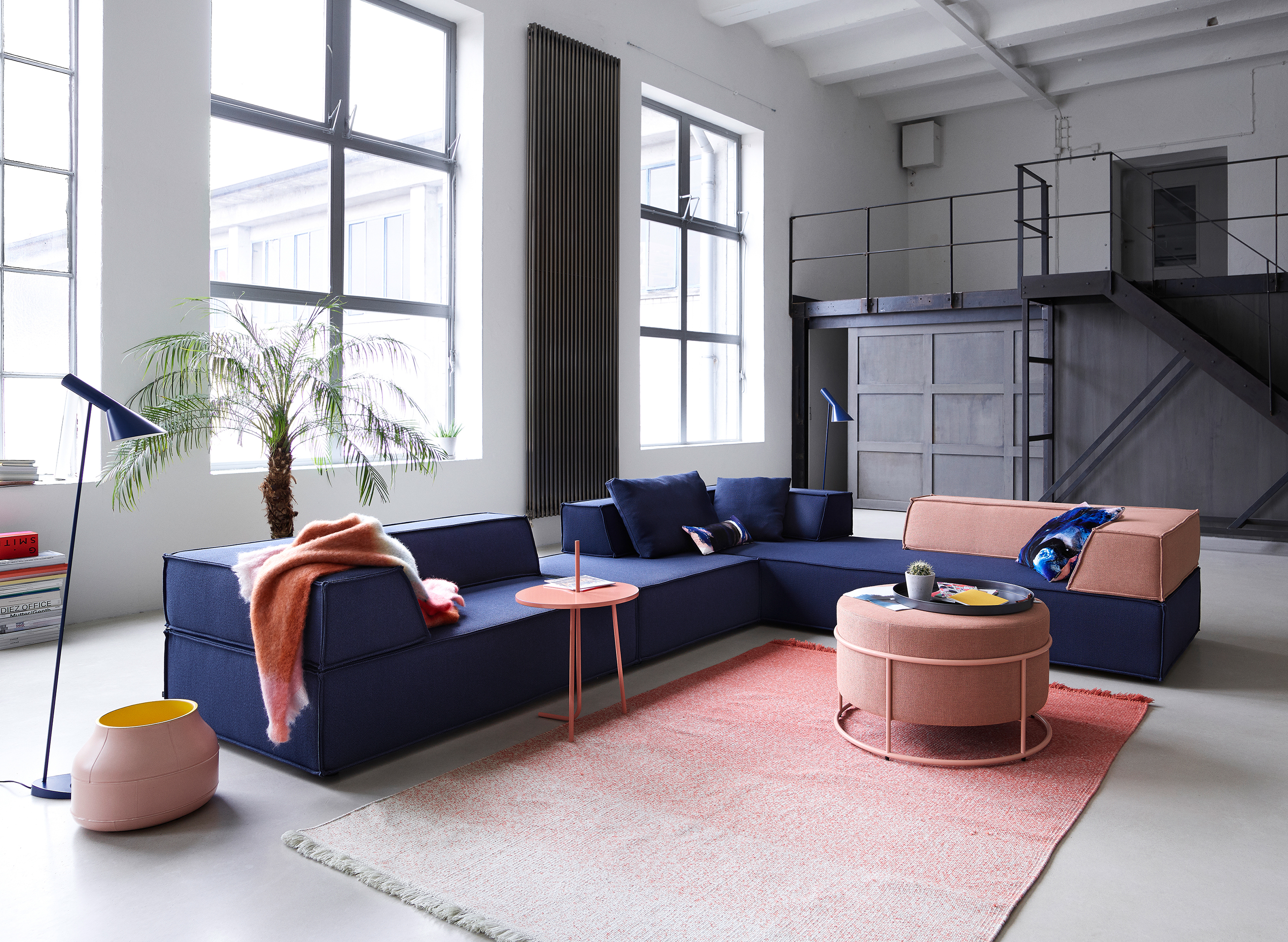 Trio Sofa 4 Module Vorzugskombination Ecke Quick Ship Rechts Cor