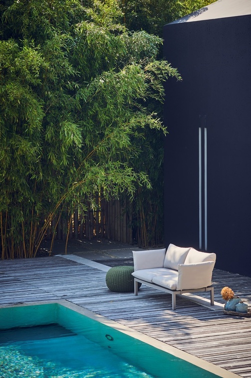 Fiam Domino Outdoor Sofa 2-Sitzer mit Armlehnen und Kissen Jan Kurtz