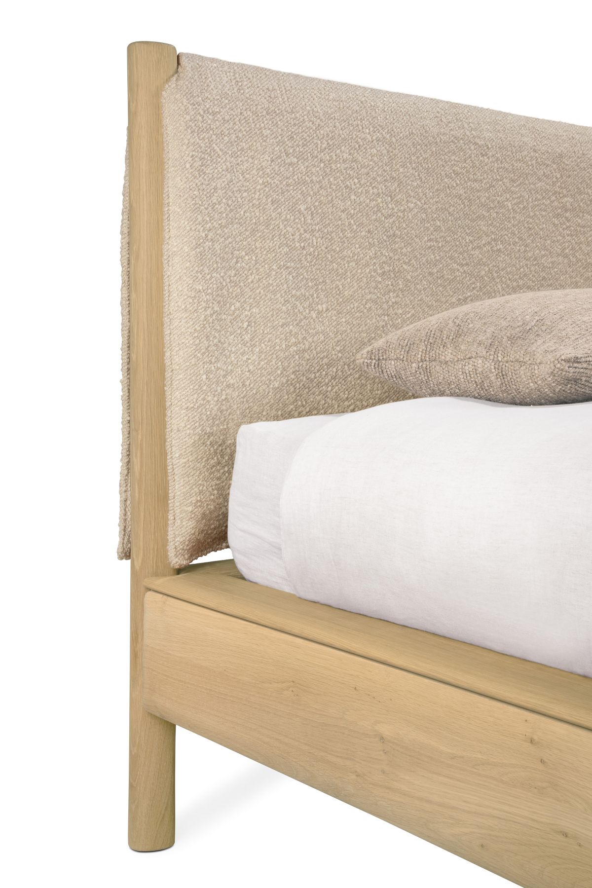 PI Bett mit Kopfteil + Polster Ethnicraft