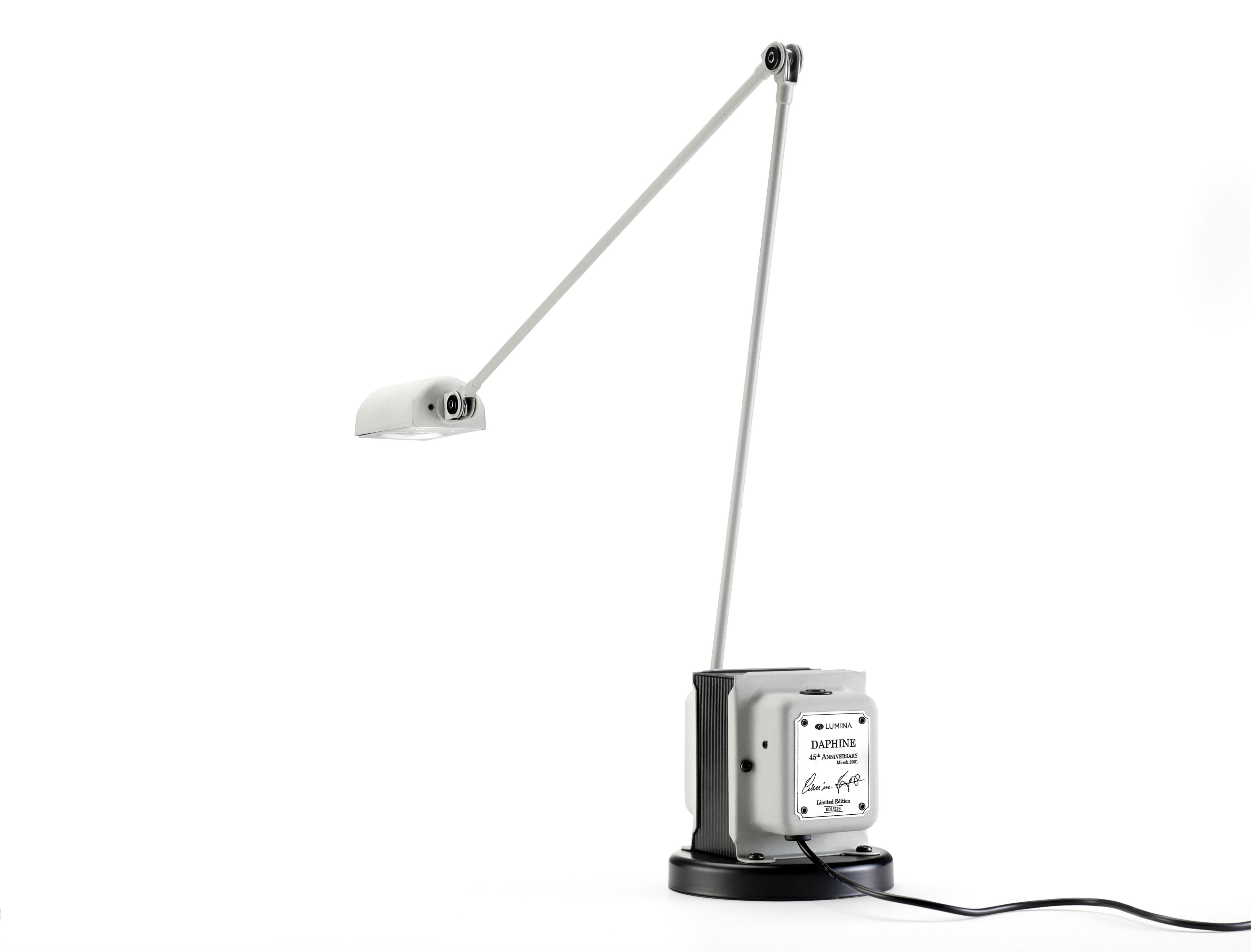 Daphine Special 45th Anniversary LED Tischleuchte LIMITED EDITION Lumina EINZELSTÜCK
