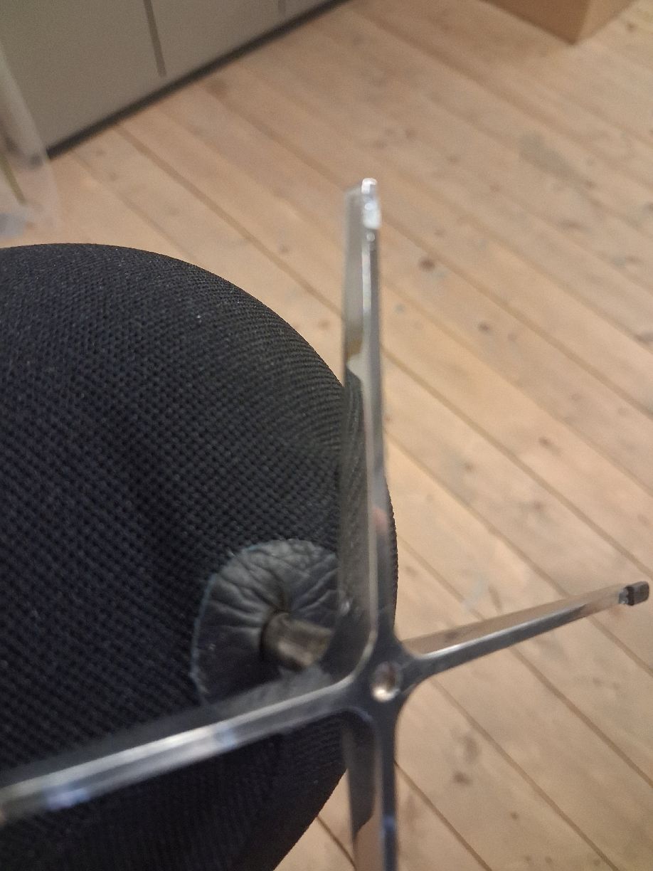 Egg Stuhl MINIATUR (Verkleinerung) SCHWARZ Fritz Hansen MÄNGELEXEMPLAR