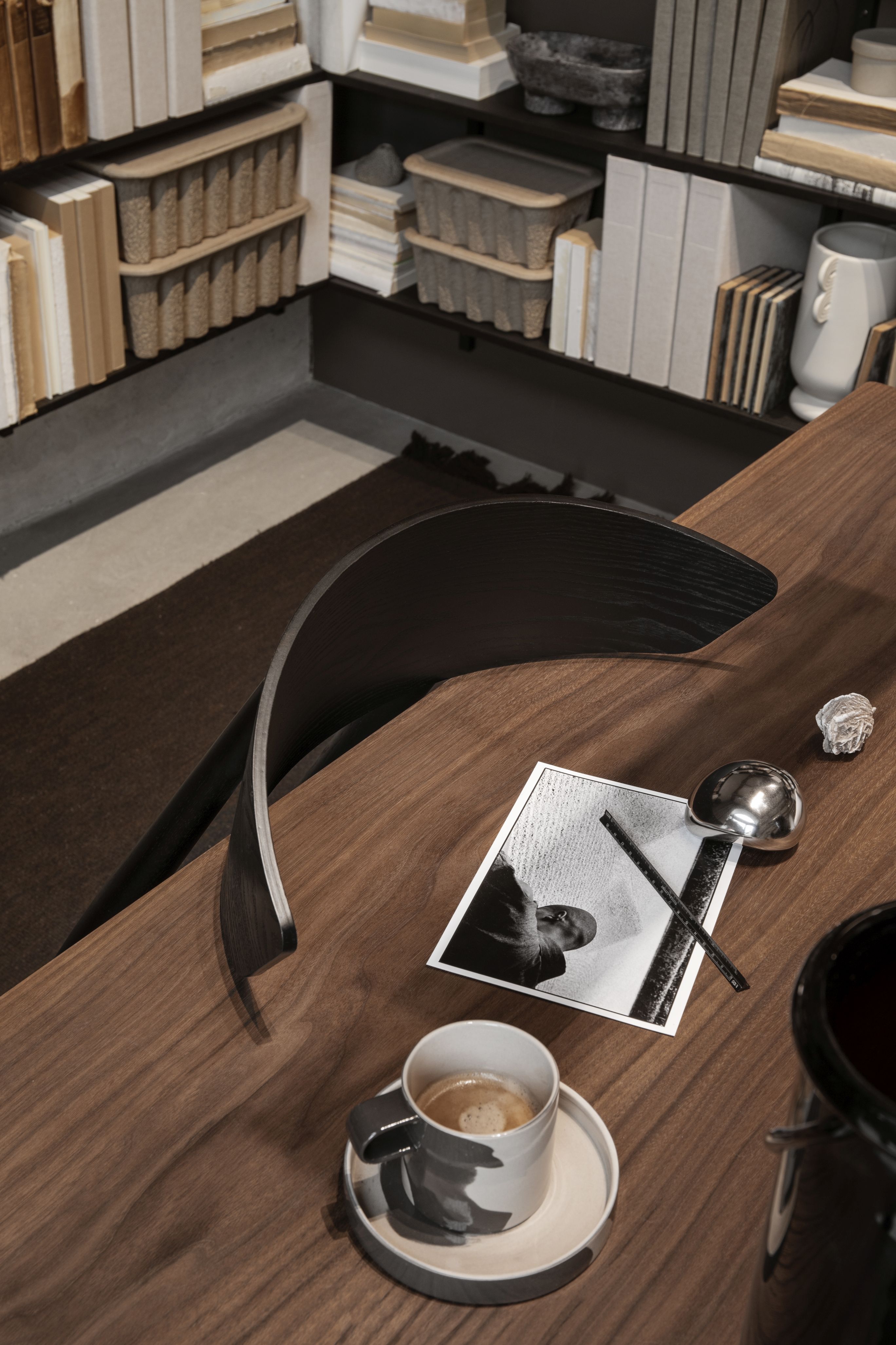 Herman Esszimmerstuhl mit Holzgestell Schwarz Ferm Living Herman Esszimmerstuhl mit Holzgestell Schwarz Ferm Living