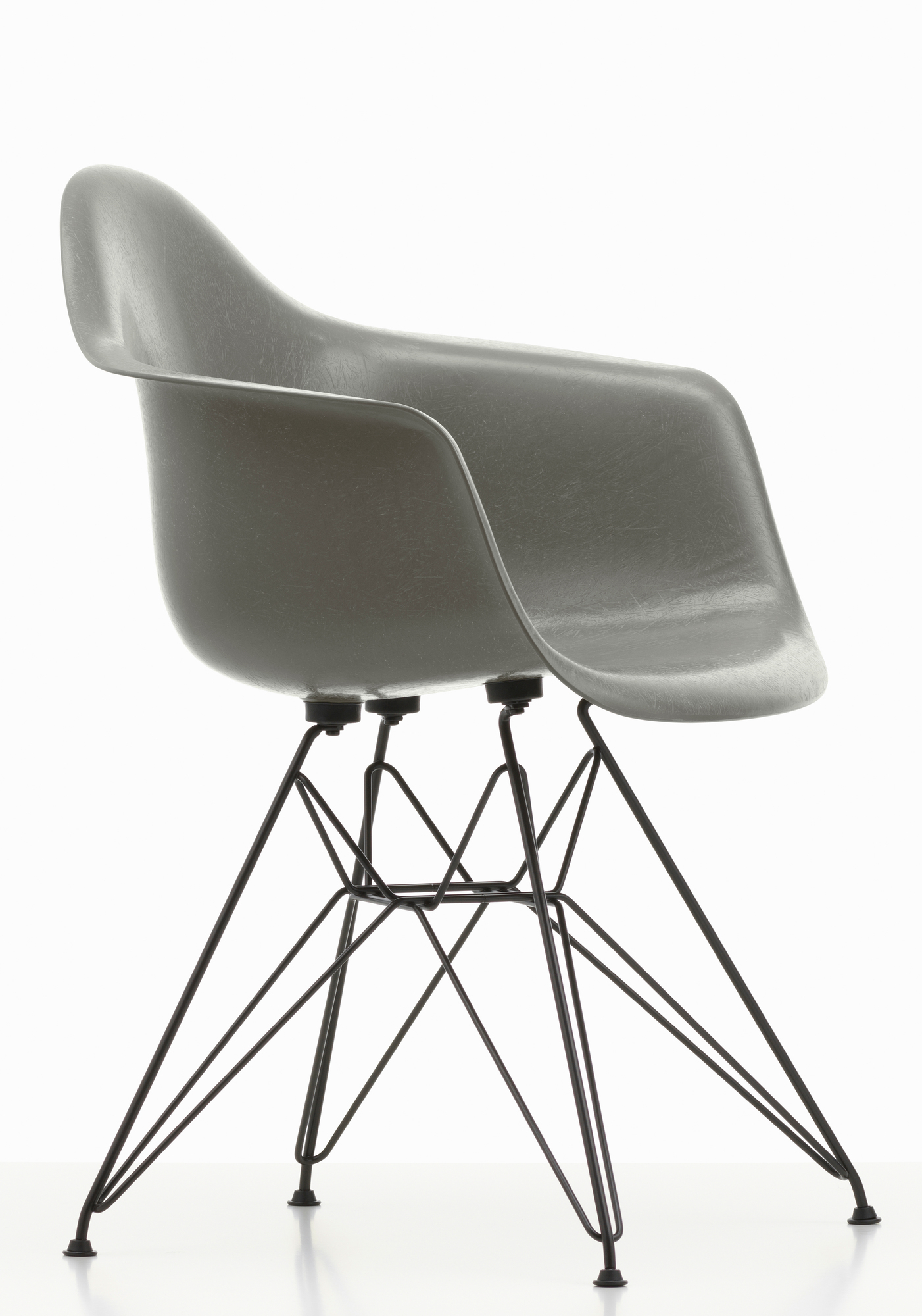 Eames Fiberglass Arm Chair DAR Stuhl Vitra