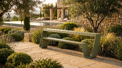 Hopper Bench AA Outdoor-Bank Extremis