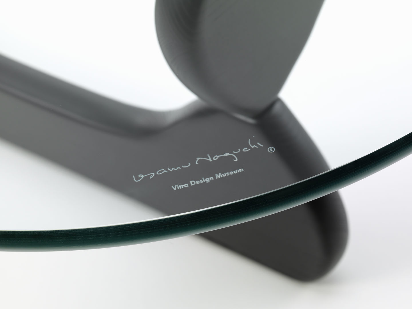 Noguchi Coffee Table Couchtisch Vitra