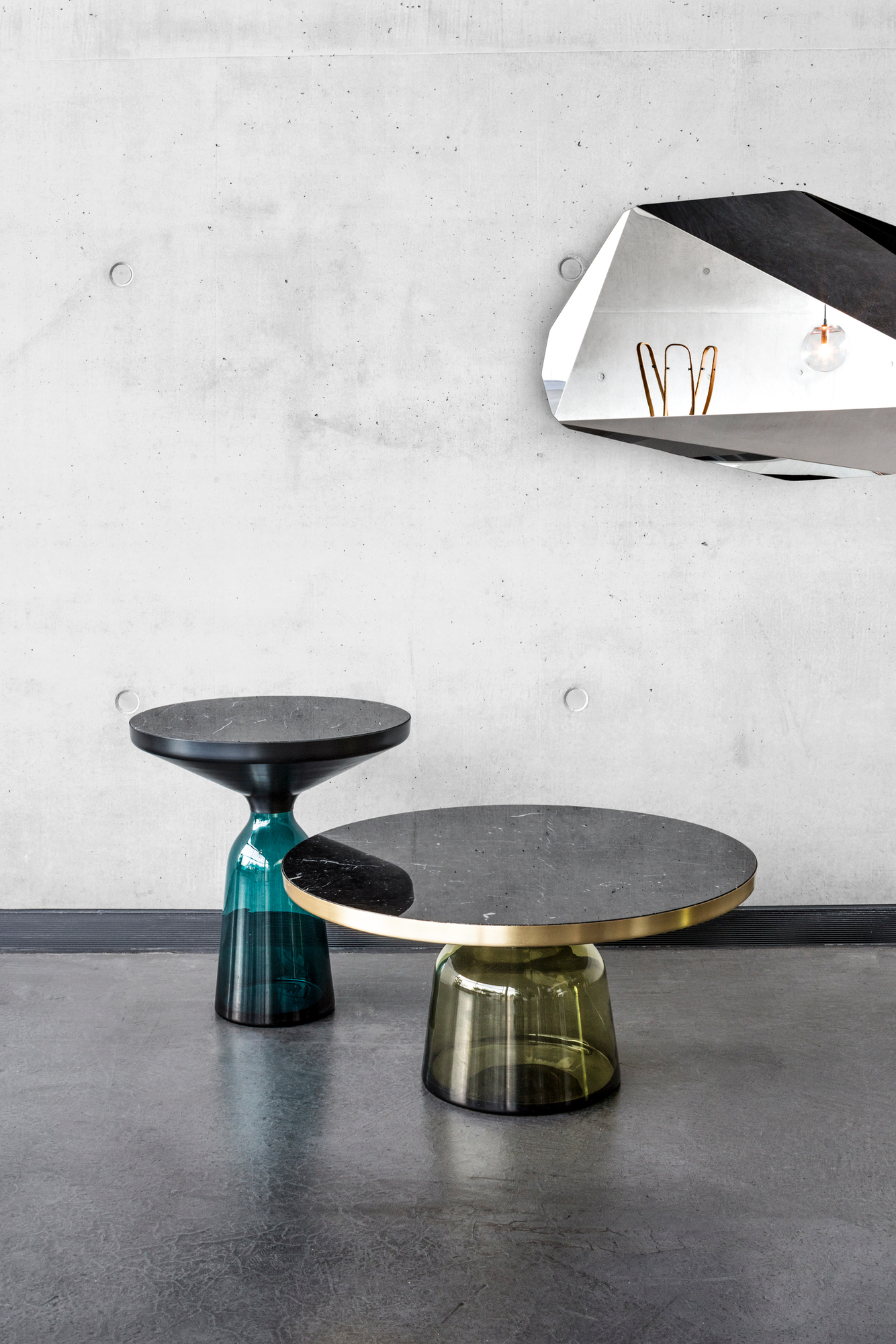 Bell Side Table Beistelltisch Messing Olivgrün ClassiCon