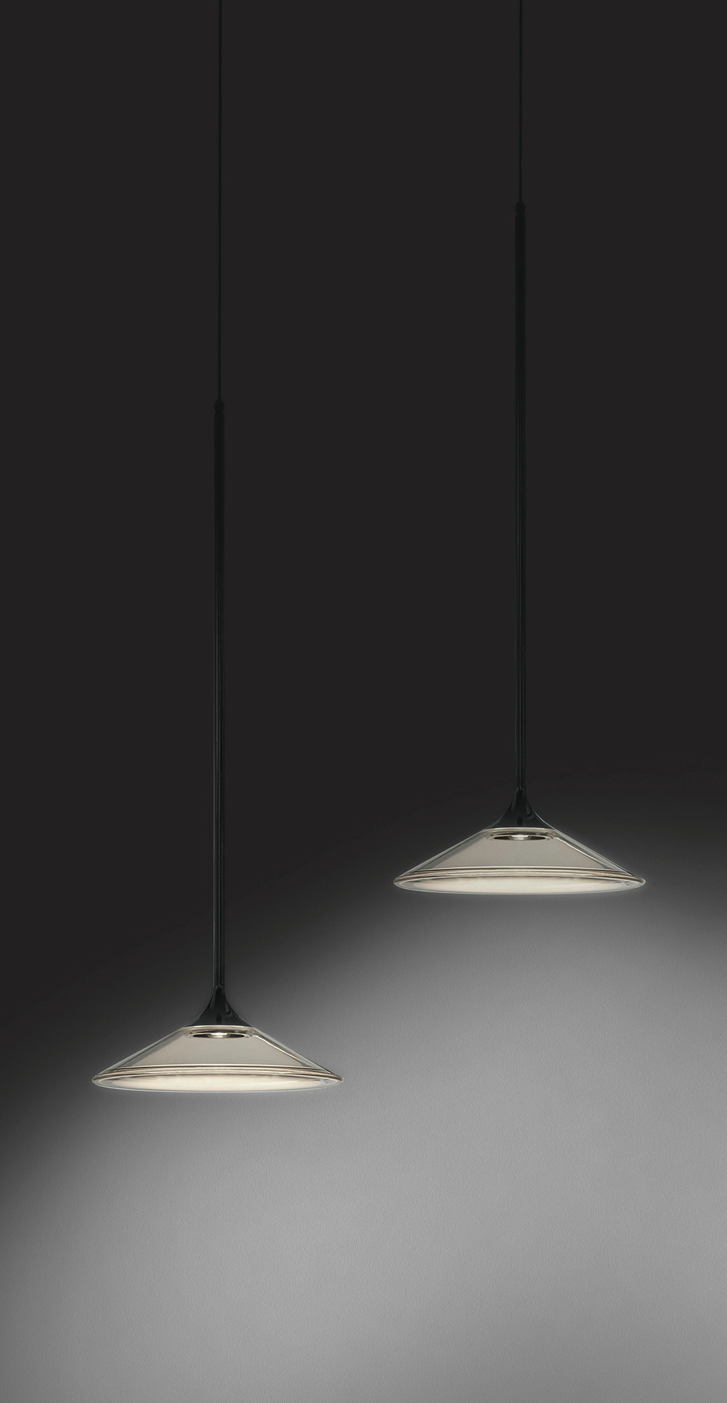 Orsa 21 Pendelleuchte Schwarz Artemide