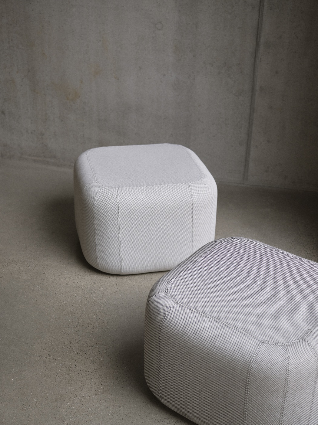 Quadro Pouf Hocker Softline