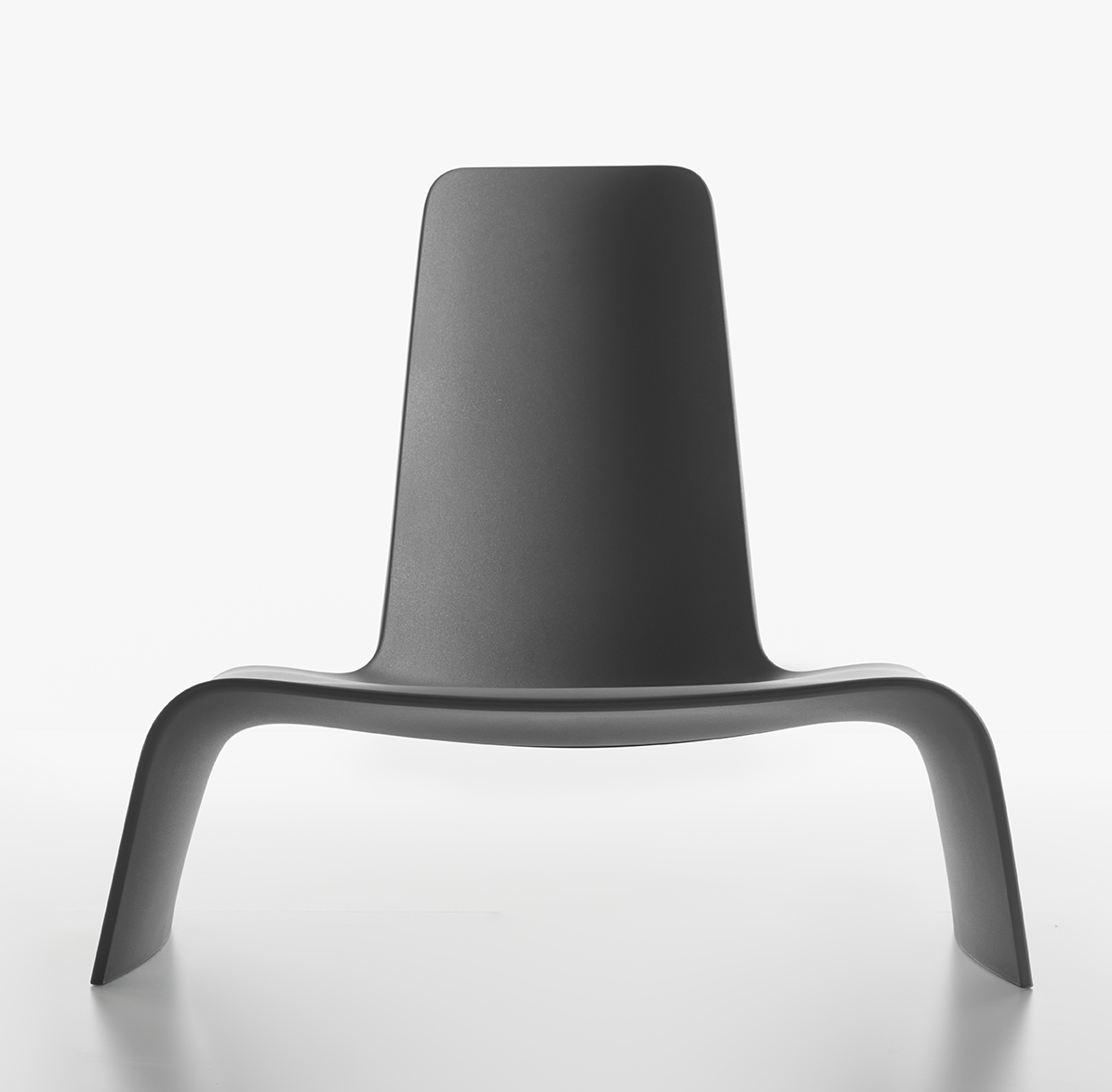 Land Lounge Chair Sessel Basalt grau Plank