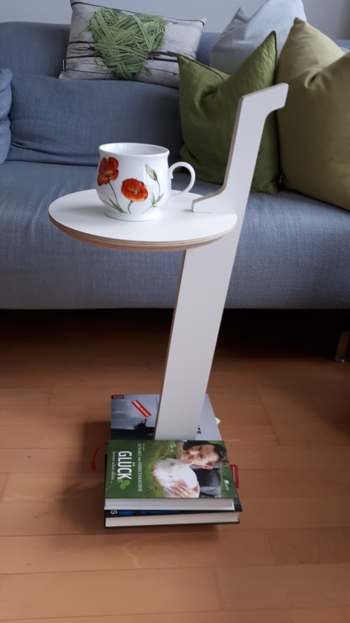 Lesestelle Bücherregal to go - Beistelltisch Tojo