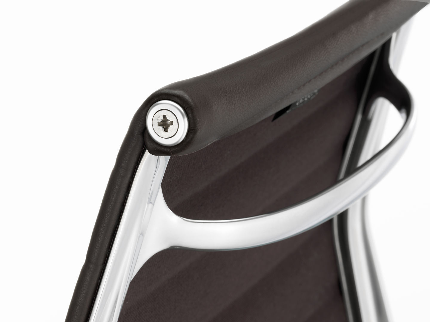 Aluminium Chair EA 103 / EA103 Stuhl Vitra